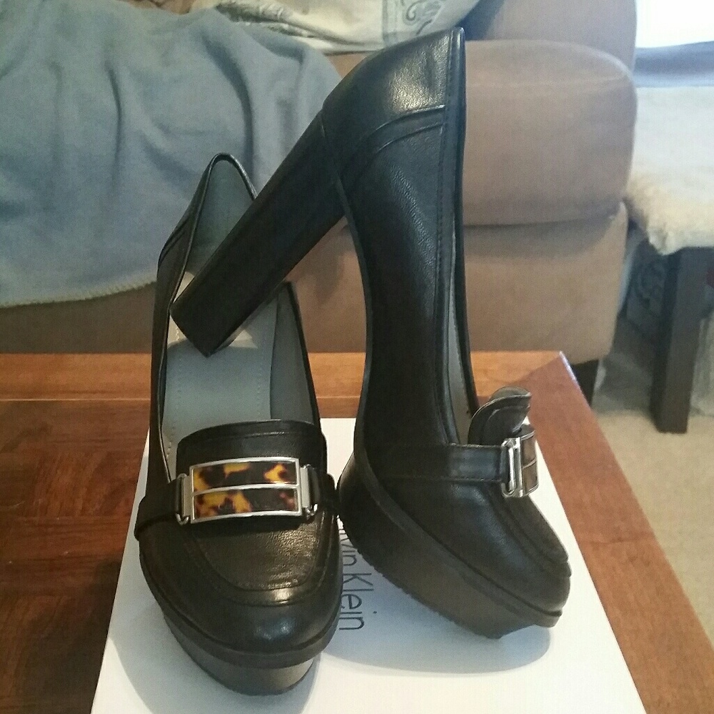 PRICE REDUCED: NIB Calvin Klein Mariella Heels